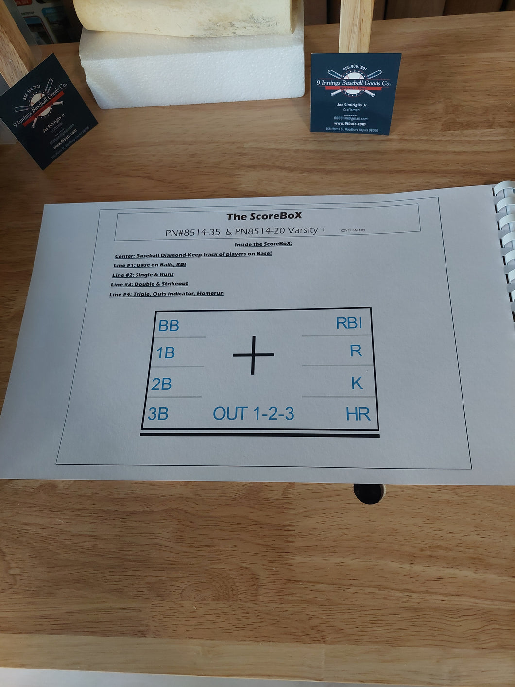 BASEBALL/SOFTBALL SCOREBOOK--VARSITY+ 8.5